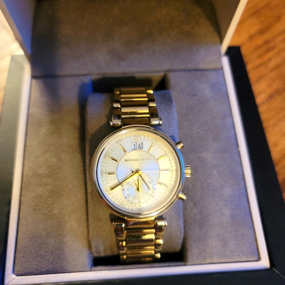 Michael Kors Watch gold working condition
